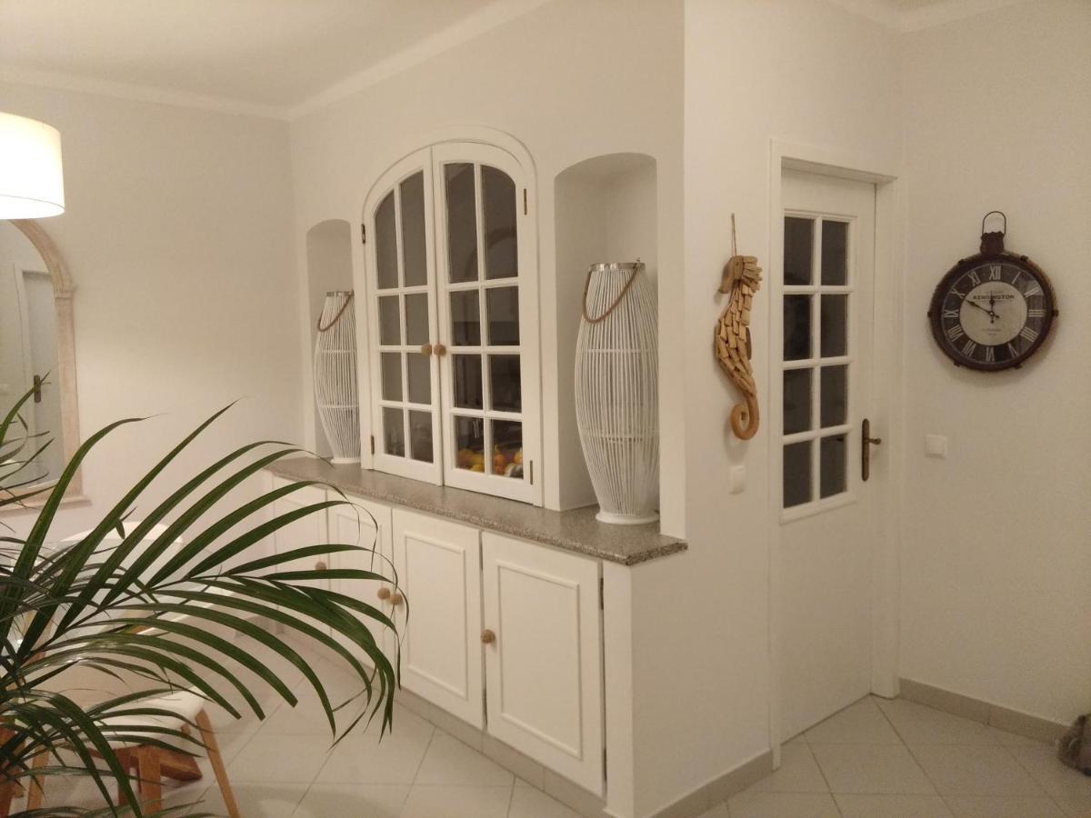 פראגודו Three Palms Apartment מראה חיצוני תמונה